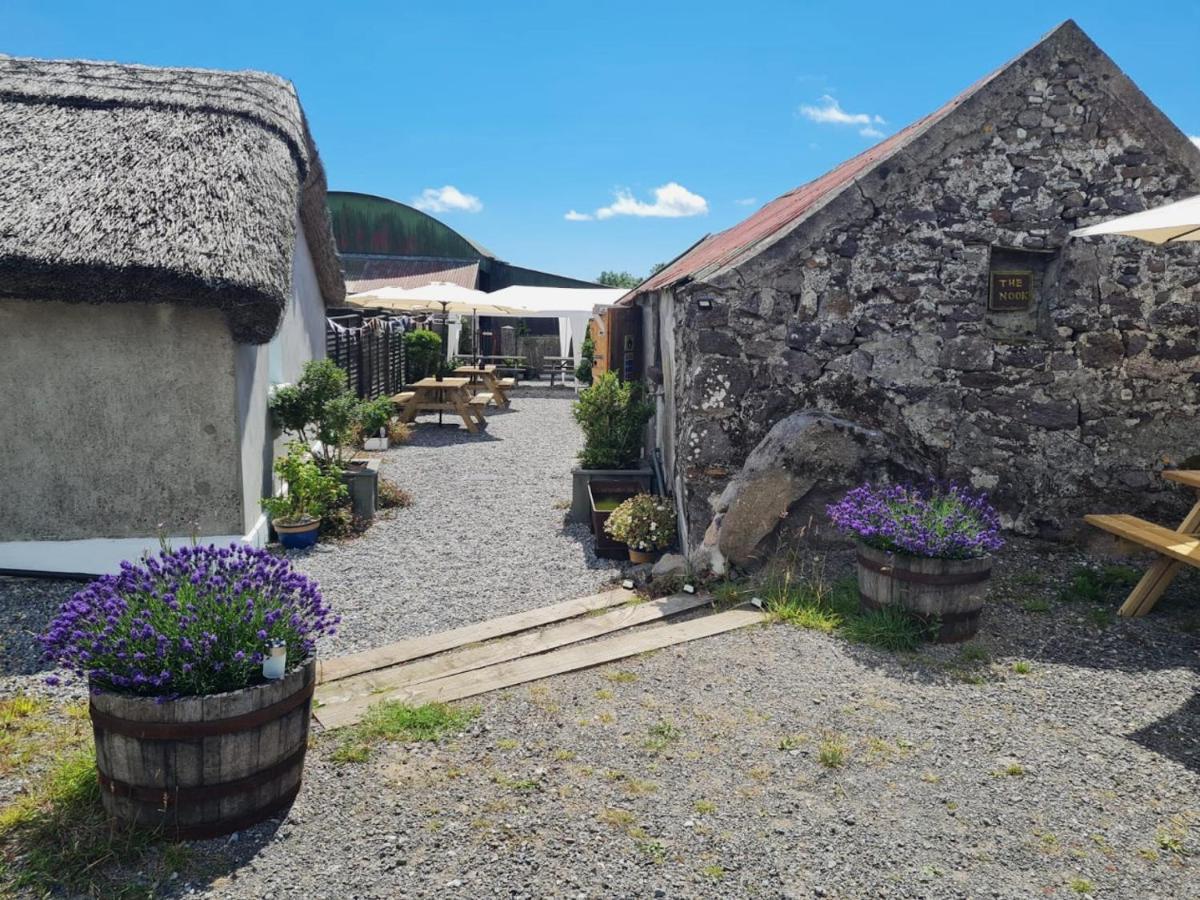 The Getaway - The Buzzard - Luxury Family Glamping Cabin Dungarvan (Waterford)